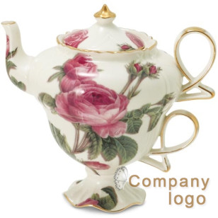 茶為一組浪漫玫瑰