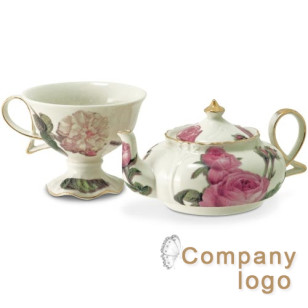 茶為一組浪漫玫瑰